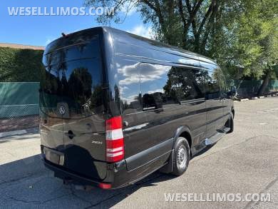 2017 Midwest Automotive Design Mercedes-Benz Sprinter Sprinter