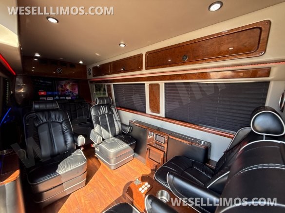 2017 Midwest Automotive Design Mercedes-Benz Sprinter Sprinter