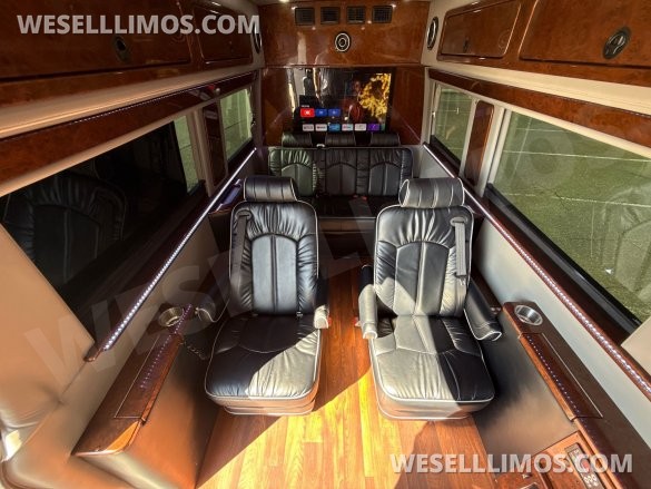 2017 Midwest Automotive Design Mercedes-Benz Sprinter Sprinter