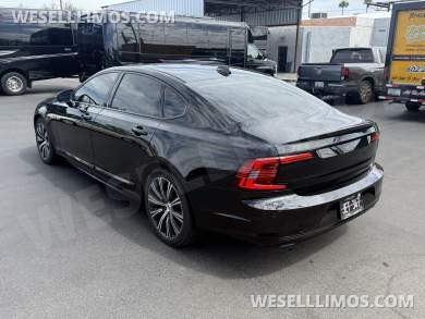 2024 Volvo S90 Livery Sedan
