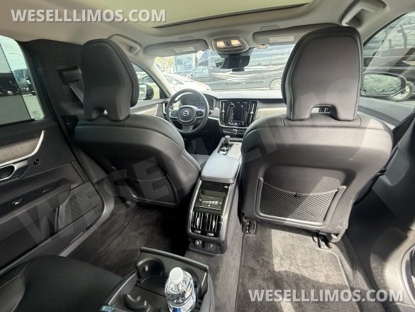 2024 Volvo S90 Livery Sedan