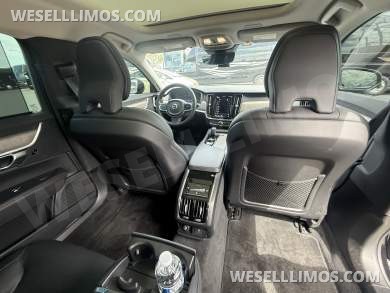 2024 Volvo S90 Livery Sedan