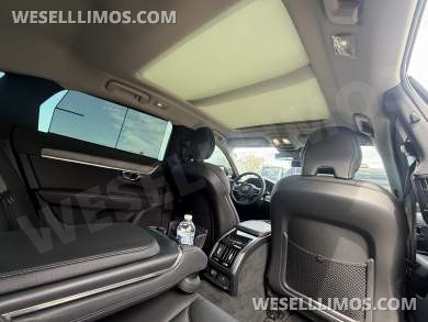 2024 Volvo S90 Livery Sedan