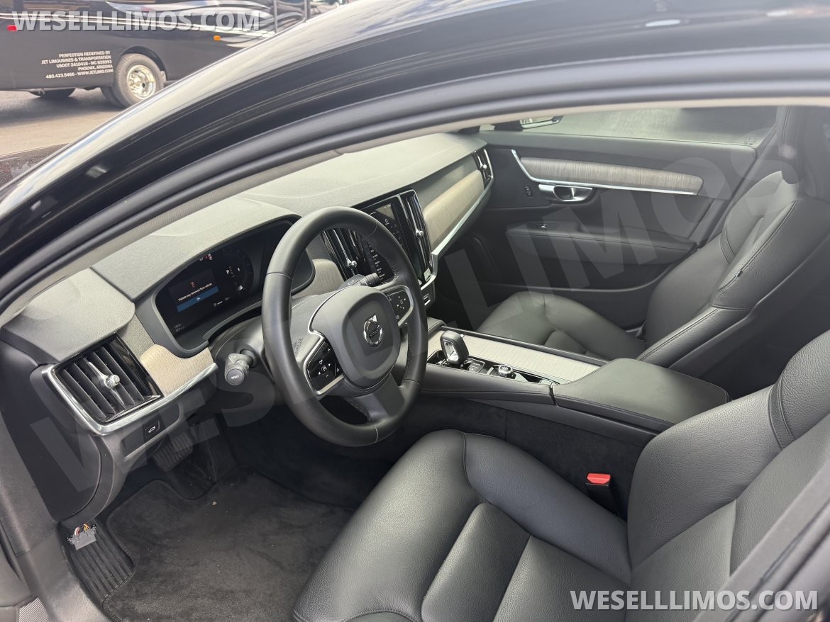 Photo of Sedan for sale: 2024 Volvo S90 Livery