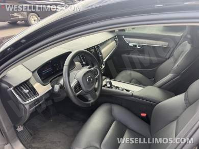 2024 Volvo S90 Livery Sedan