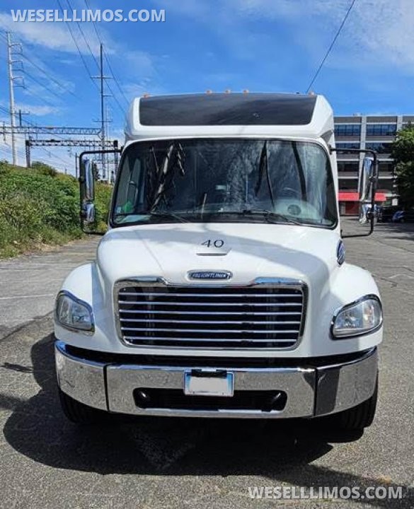 2016 Grech Freightliner GM40 Shuttle Bus