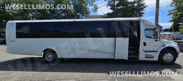 2016 Grech Freightliner GM40 Shuttle Bus