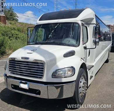 2016 Grech Freightliner GM40 Shuttle Bus