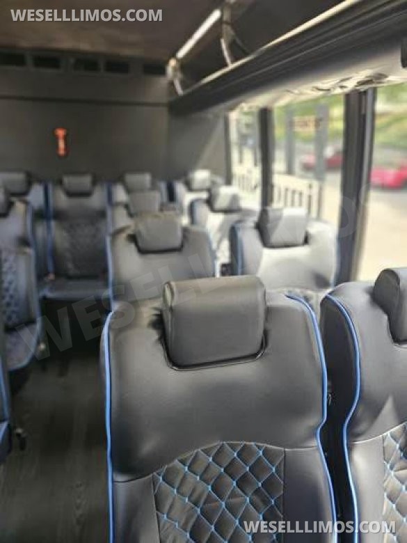 2016 Grech Freightliner GM40 Shuttle Bus