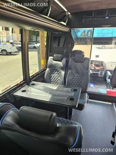 2016 Grech Freightliner GM40 Shuttle Bus