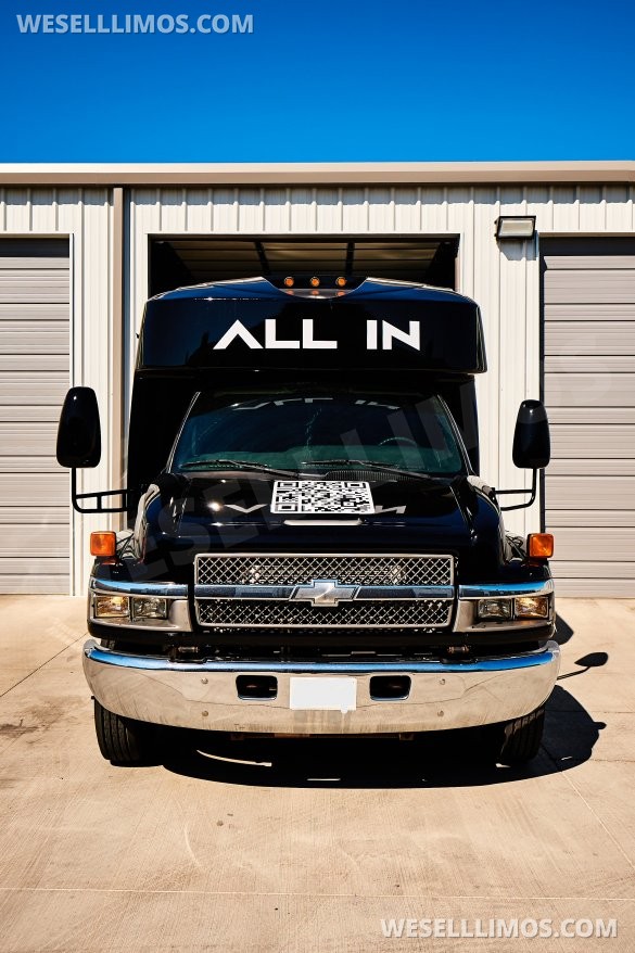 2008 Chevrolet C5500 Limo Bus for Sale in Las Vegas, NV - Main Photo