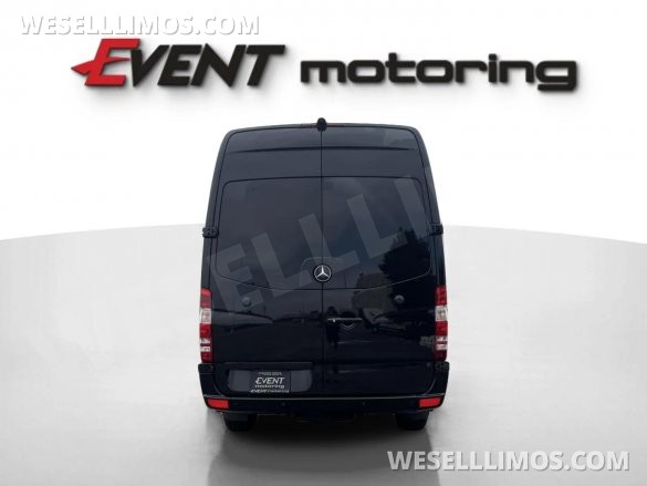 2014 Bespoke Mercedes-Benz Sprinter CEO SUV Mobile Office