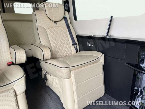 2014 Bespoke Mercedes-Benz Sprinter CEO SUV Mobile Office