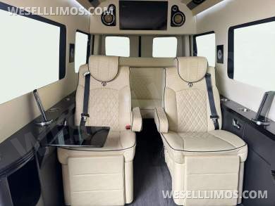 2014 Bespoke Mercedes-Benz Sprinter CEO SUV Mobile Office