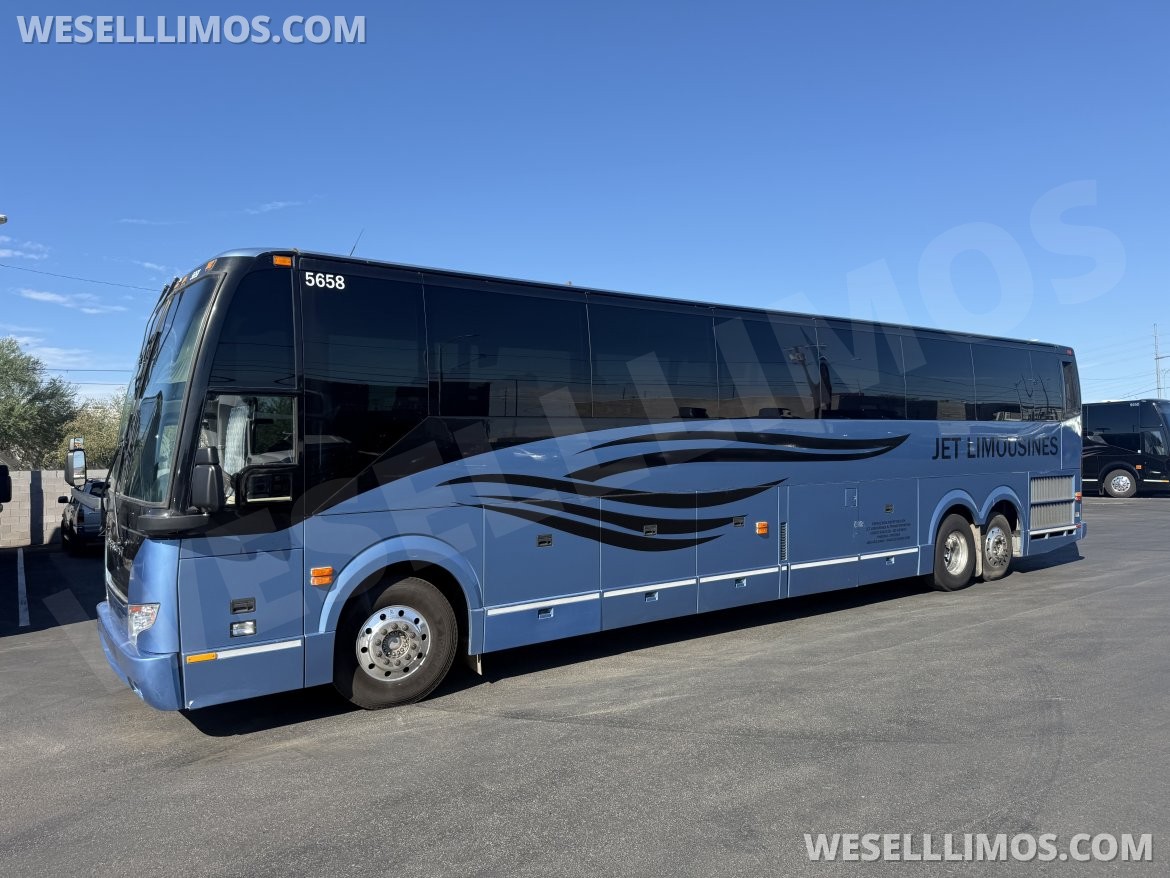 Motorcoach for sale: 2012 Prevost H3-45 45&quot;