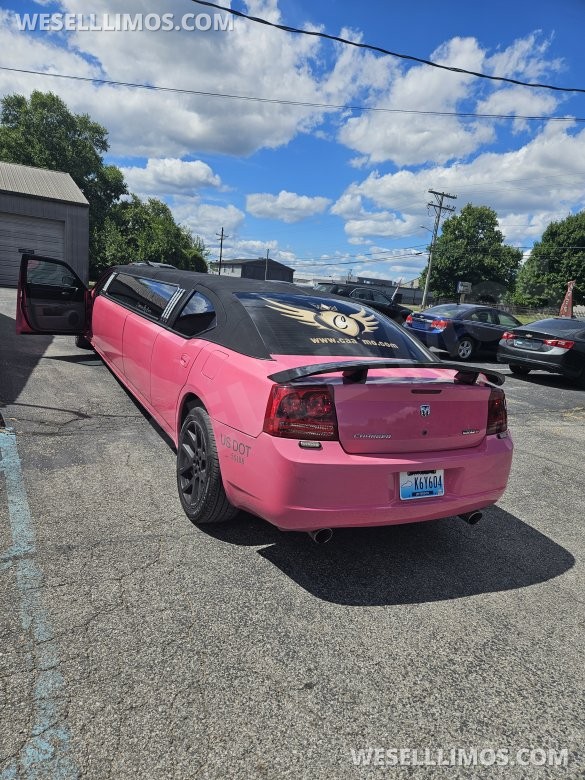 2007 Dodge Charger Limousine pink