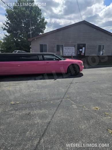 2007 Dodge Charger Limousine pink