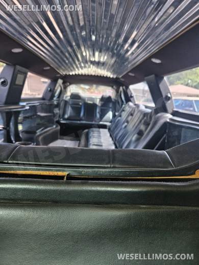 2007 Dodge Charger Limousine pink