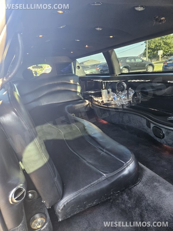 2007 Lincoln Town Car limo  Limousine