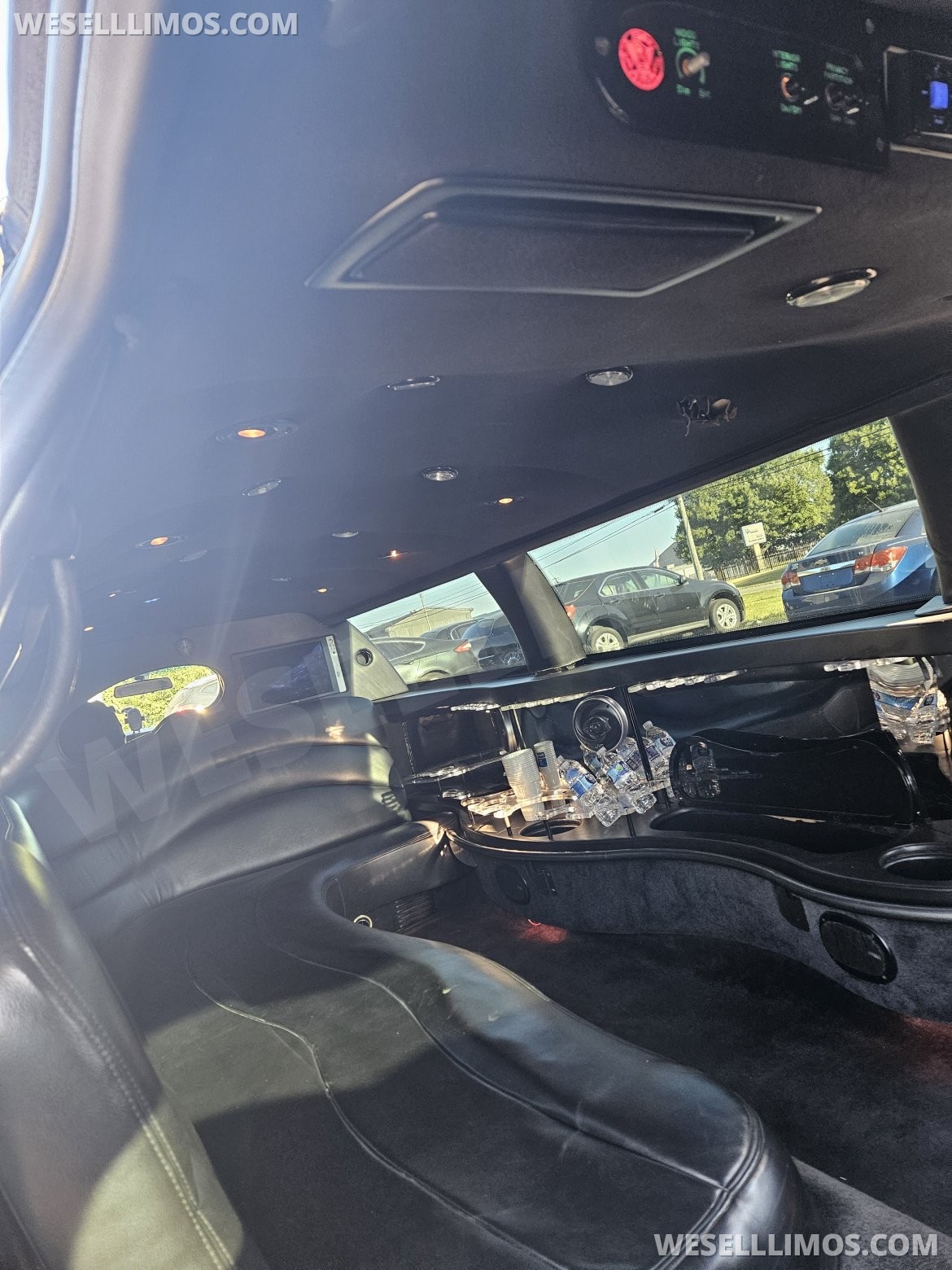 Photo of Limousine for sale: 2007 Lincoln Town Car limo 100&quot; by Same
