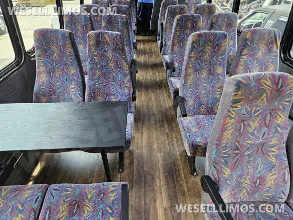 2007 Ford F650 Shuttle Bus