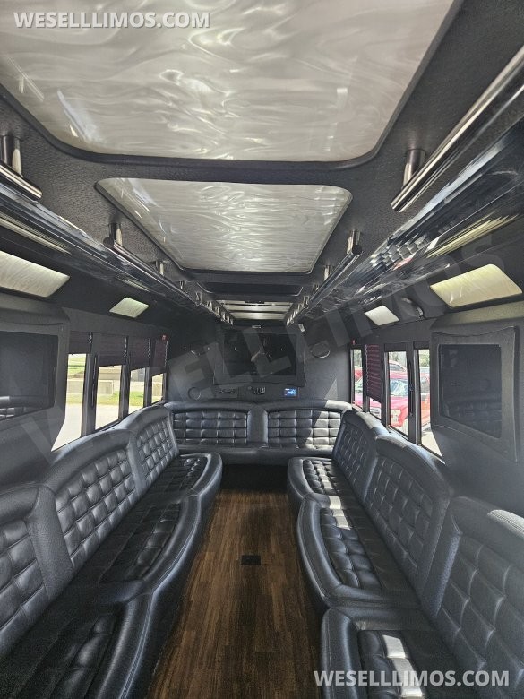 2013 Tiffany  Ford F550 Limo Bus