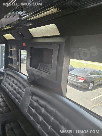 2013 Tiffany  Ford F550 Limo Bus