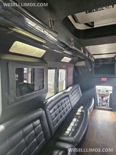 2013 Tiffany  Ford F550 Limo Bus