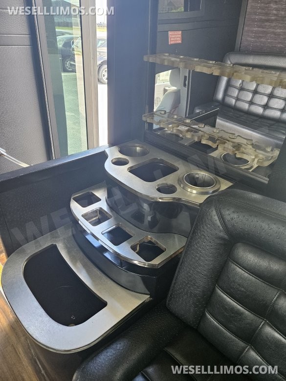 2013 Tiffany  Ford F550 Limo Bus