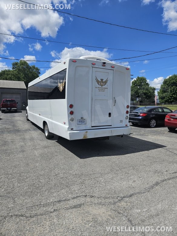 2013 Tiffany  Ford F550 Limo Bus
