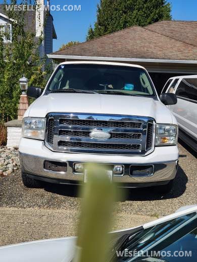 2005 ECB Ford Excursion SUV Stretch