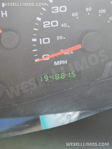 2005 ECB Ford Excursion SUV Stretch