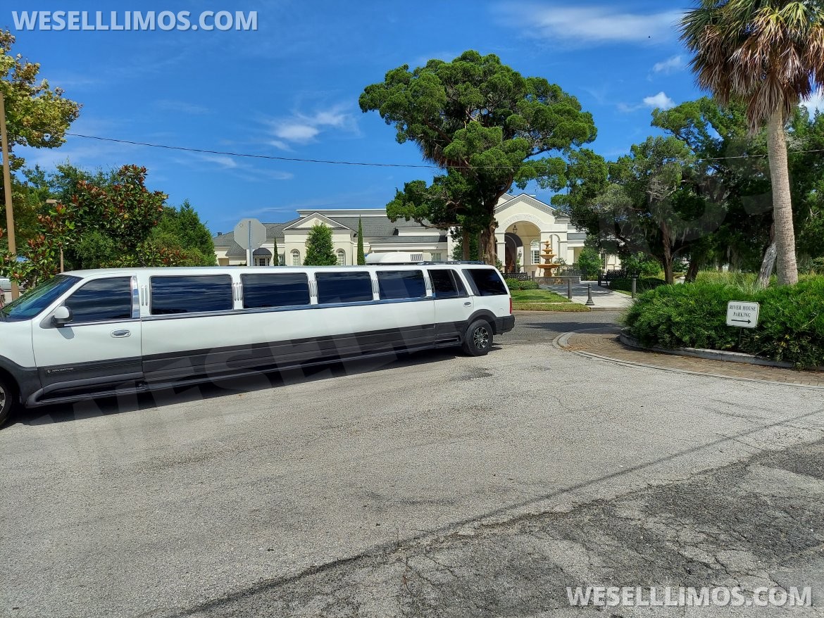 Photo of SUV Stretch for sale: 2000 Lincoln Navigator  Ultra-Stretch 18- passenger  Limousine 35&quot; by Ultra Limousines  *one of kind* Limo that you can run the Air Conditioner all night and take it camping anywhere in the United States