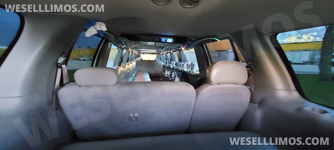 Photo of SUV Stretch for sale: 2000 Lincoln Navigator  Ultra-Stretch 18- passenger  Limousine 35&quot; by Ultra Limousines  *one of kind* Limo that you can run the Air Conditioner all night and take it camping anywhere in the United States