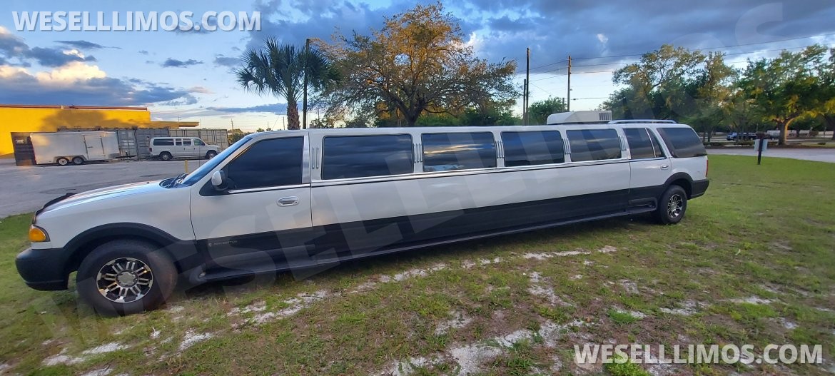 Photo of SUV Stretch for sale: 2000 Lincoln Navigator  Ultra-Stretch 18- passenger  Limousine 35&quot; by Ultra Limousines  *one of kind* Limo that you can run the Air Conditioner all night and take it camping anywhere in the United States