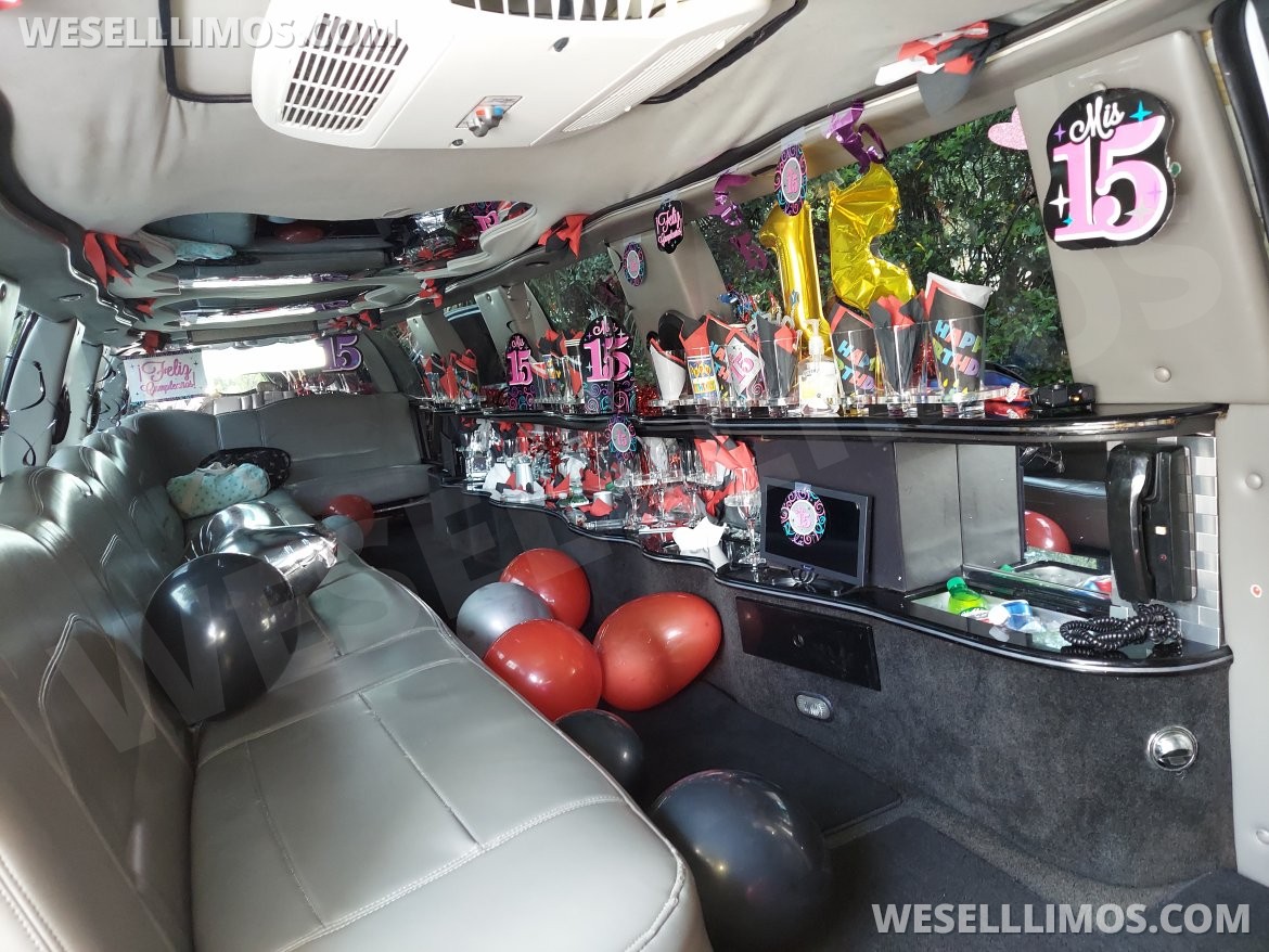 Photo of SUV Stretch for sale: 2000 Lincoln Navigator  Ultra-Stretch 18- passenger  Limousine 35&quot; by Ultra Limousines  *one of kind* Limo that you can run the Air Conditioner all night and take it camping anywhere in the United States
