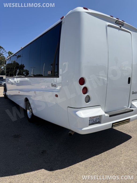 2019 Grech  Ford F550 GM 33 Executive Shuttle