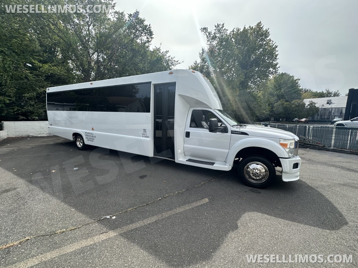 Photo of Limo Bus for sale: 2016 Ford F550 32&quot; by Tiffany