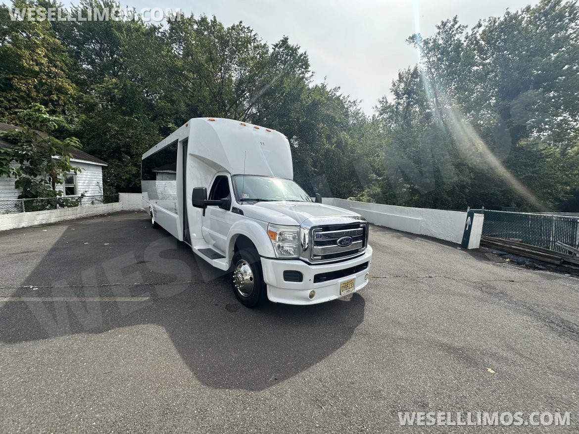 Photo of Limo Bus for sale: 2016 Ford F550 32&quot; by Tiffany