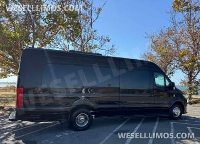 2019 Tiffany Coachworks Mercedes-Benz Sprinter 3500 Limo Bus
