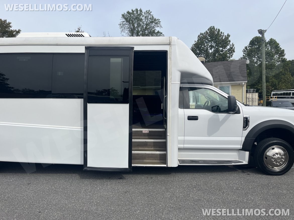 Photo of Executive Shuttle for sale: 2017 Ford F550 by Berkshire