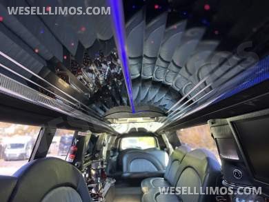2009 Executive Coach Builders Chevrolet Suburbalade  SUV Stretch