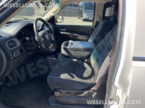 2009 Executive Coach Builders Chevrolet Suburbalade  SUV Stretch