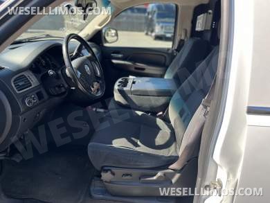 2009 Executive Coach Builders Chevrolet Suburbalade  SUV Stretch