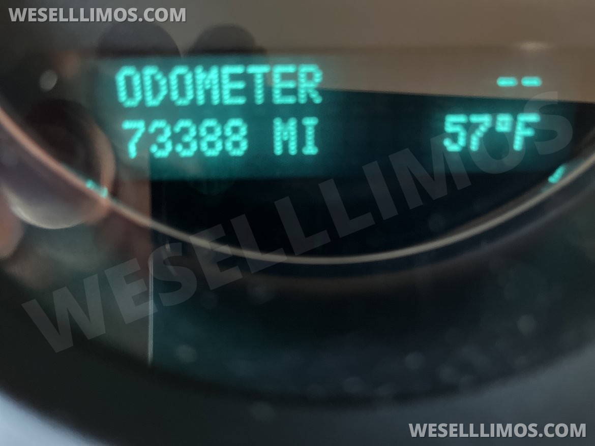 Photo of SUV Stretch for sale: 2009 Chevrolet Suburbalade 200&quot; by Executive Coach Builders