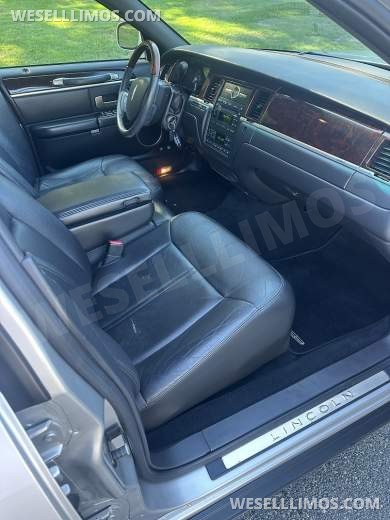 2008 Lincoln Lincoln Signature Limited Sedan
