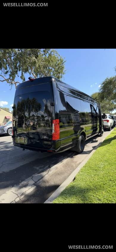 2019 Coach West Mercedes-Benz Sprinter  Sprinter
