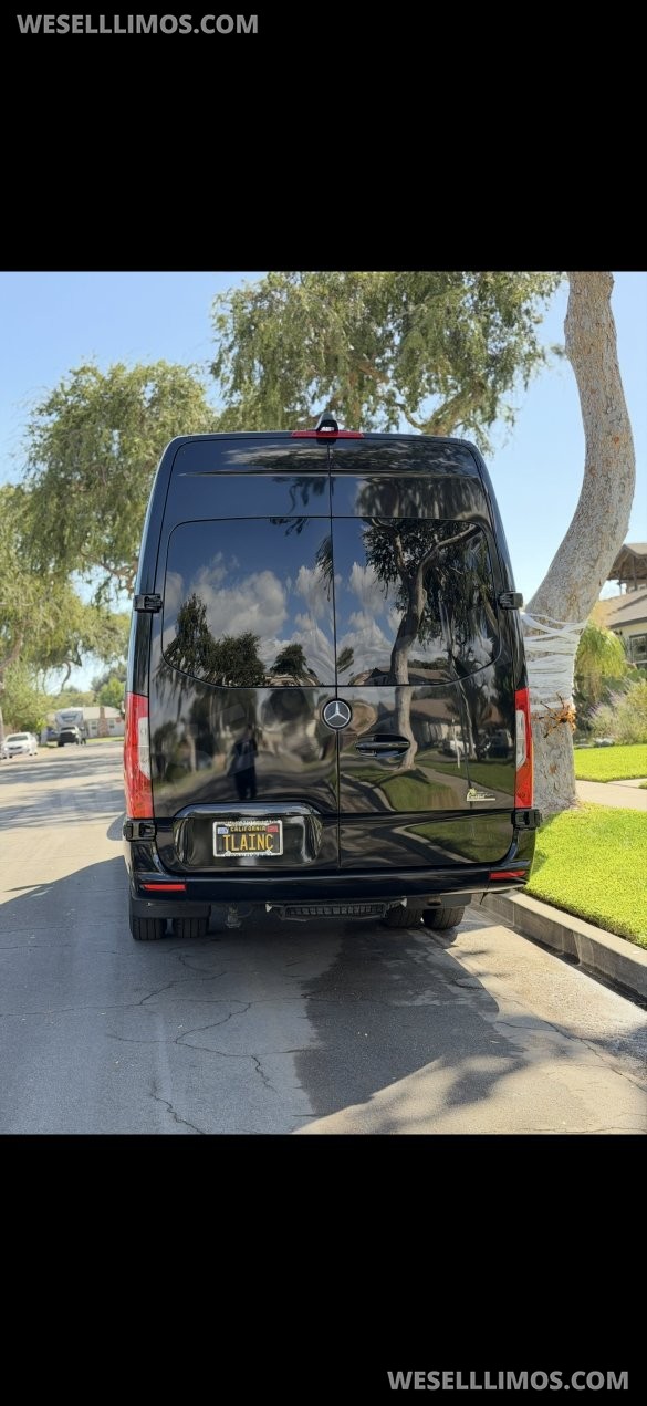 2019 Coach West Mercedes-Benz Sprinter  Sprinter