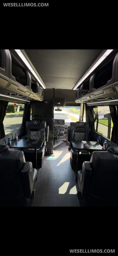 2019 Coach West Mercedes-Benz Sprinter  Sprinter