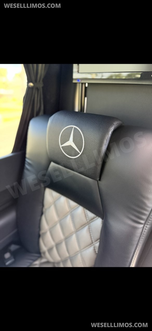 2019 Coach West Mercedes-Benz Sprinter  Sprinter